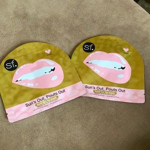 3/$9 Set of 2 Gold Foil Lip Masks